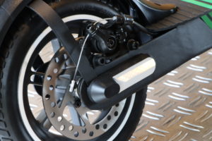 De ideale elektrische step voor forenzen